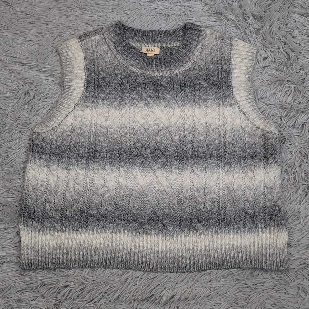 A.N.A Sweater Womens XL Gray Wool Blend Sleeveless Soft Cozy Comfort Casual